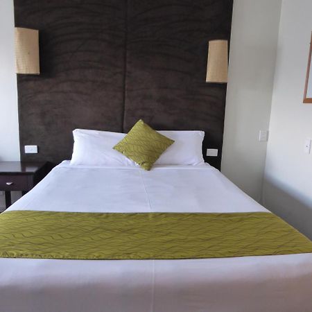 Four Canoes Hotel Rotorua Luaran gambar