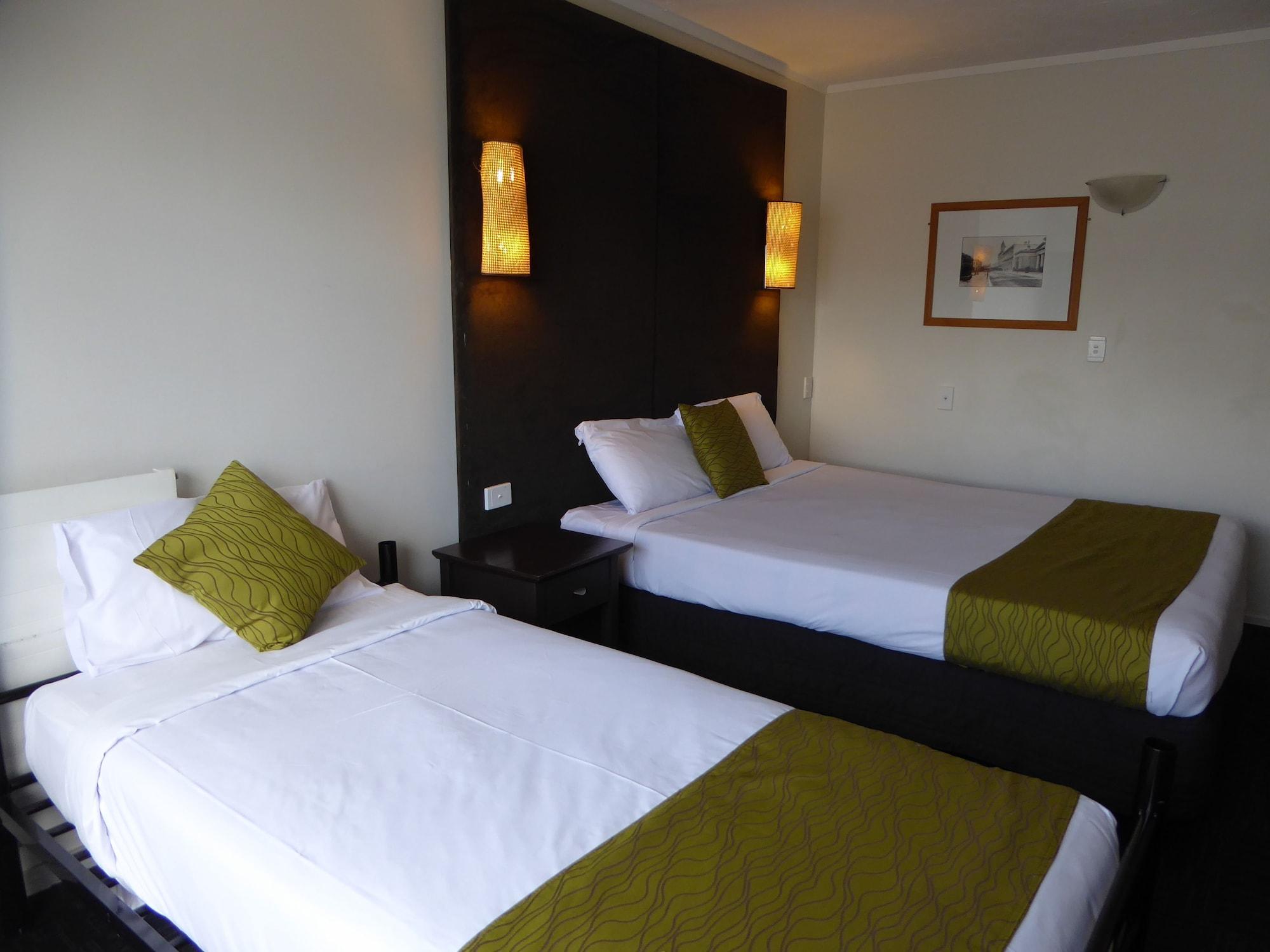 Four Canoes Hotel Rotorua Luaran gambar